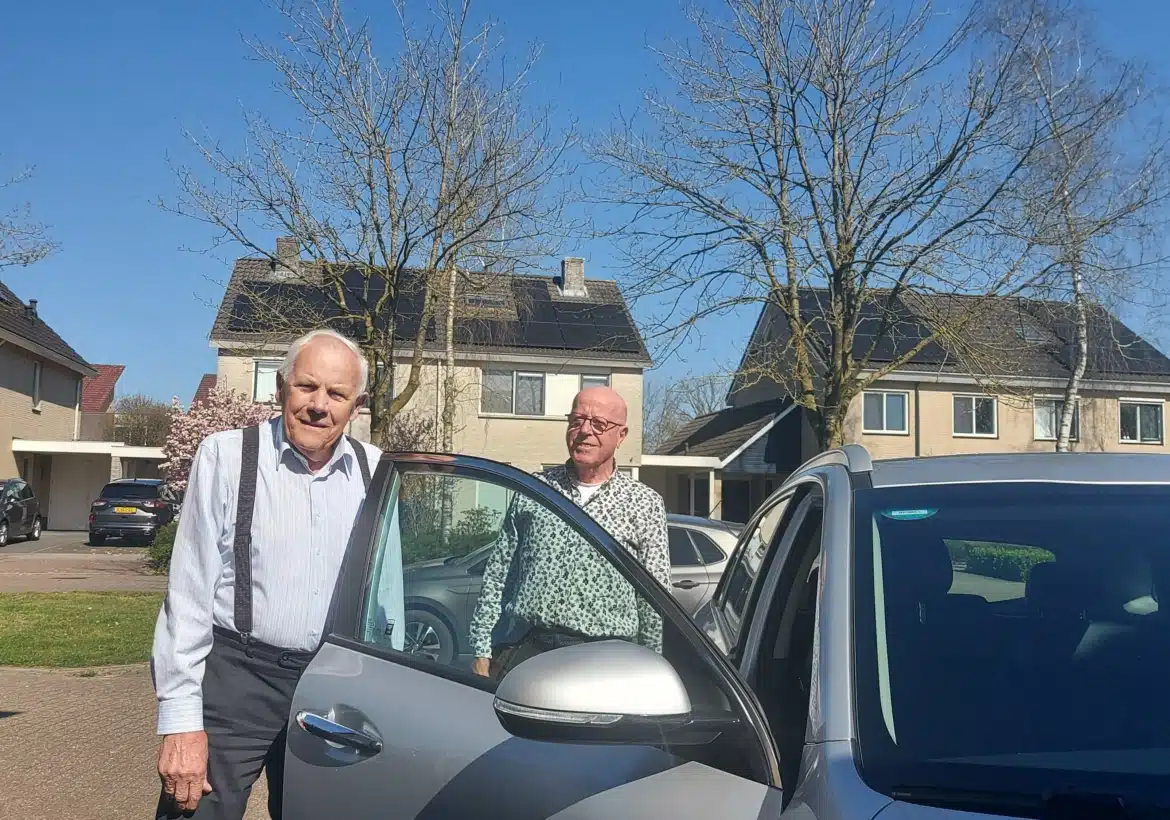 Nieuws artikel ANWB AutoMaatje Hof van Twente viert 1000e rit 2025 in Markelo