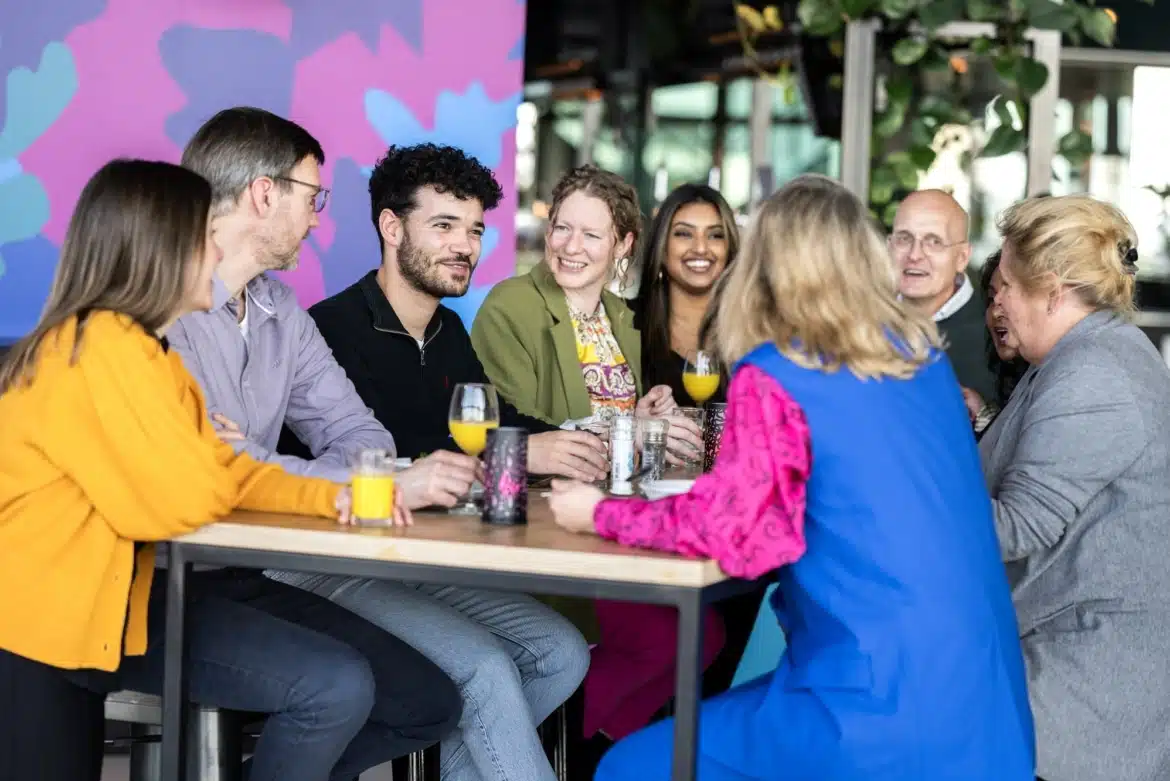 Nieuws artikel Week van de Ontmoeting 2025: tijd voor een goed gesprek en nieuwe contacten