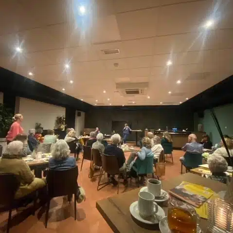Nieuws artikel Voorbereid op de toekomst: Het belang van vroegtijdige planning besproken in Alzheimer Café